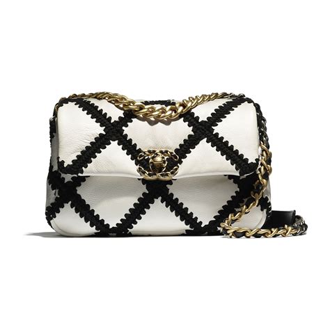 sac chanel crochet|The Chanel 19 Crochet Bag: A Knitted Luxury Statement.